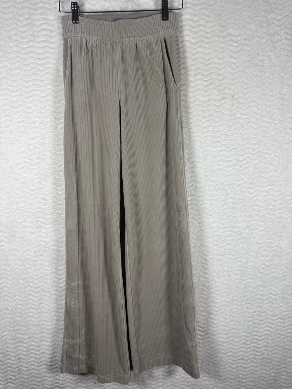 Lululemon Velvet Corduroy Ribbed Wide Leg Scuba Pants.